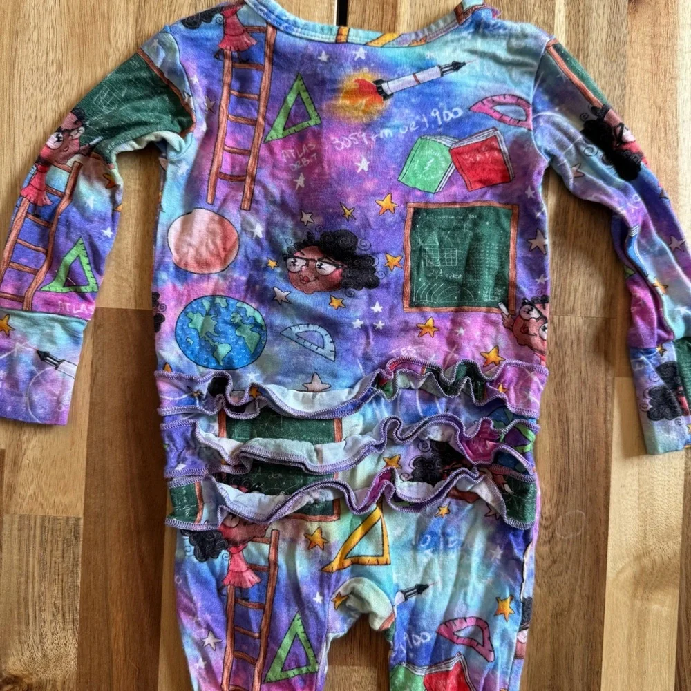 Posh Peanut Katherine STEM Science Bamboo Ruffle Zip Footie‎ Pajamas 3-6 Months